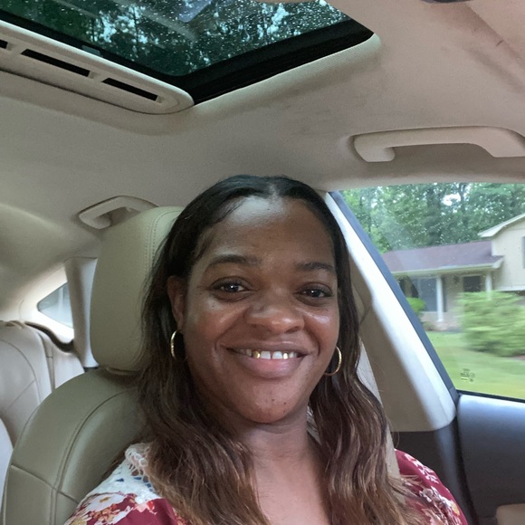 Meet your Posher, Susie - Picture 1 of 1